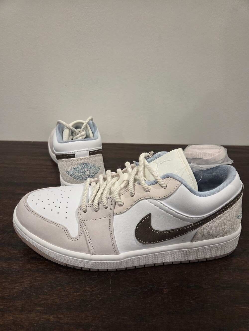 Nike Air Jordan 1 Low “Coral Reef” Women's Size 10.5